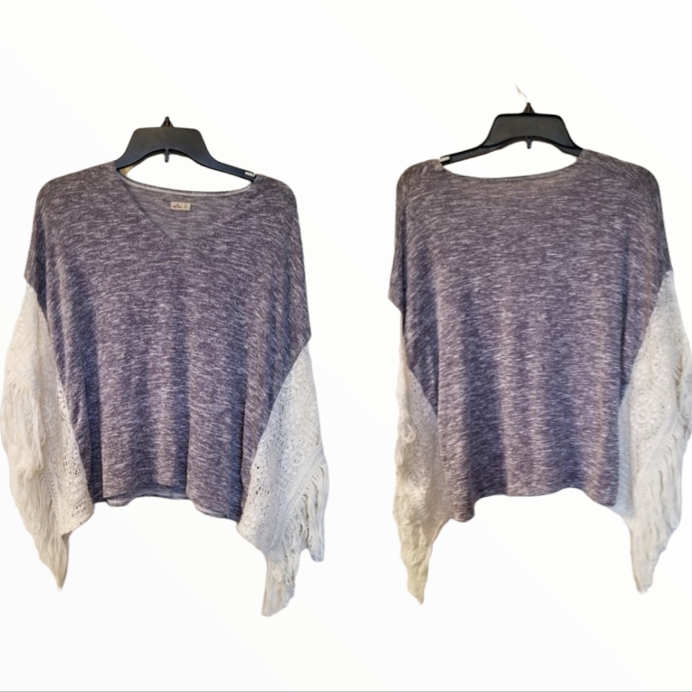Hollister Size XS/Small Oversized Lace & Fringe Top